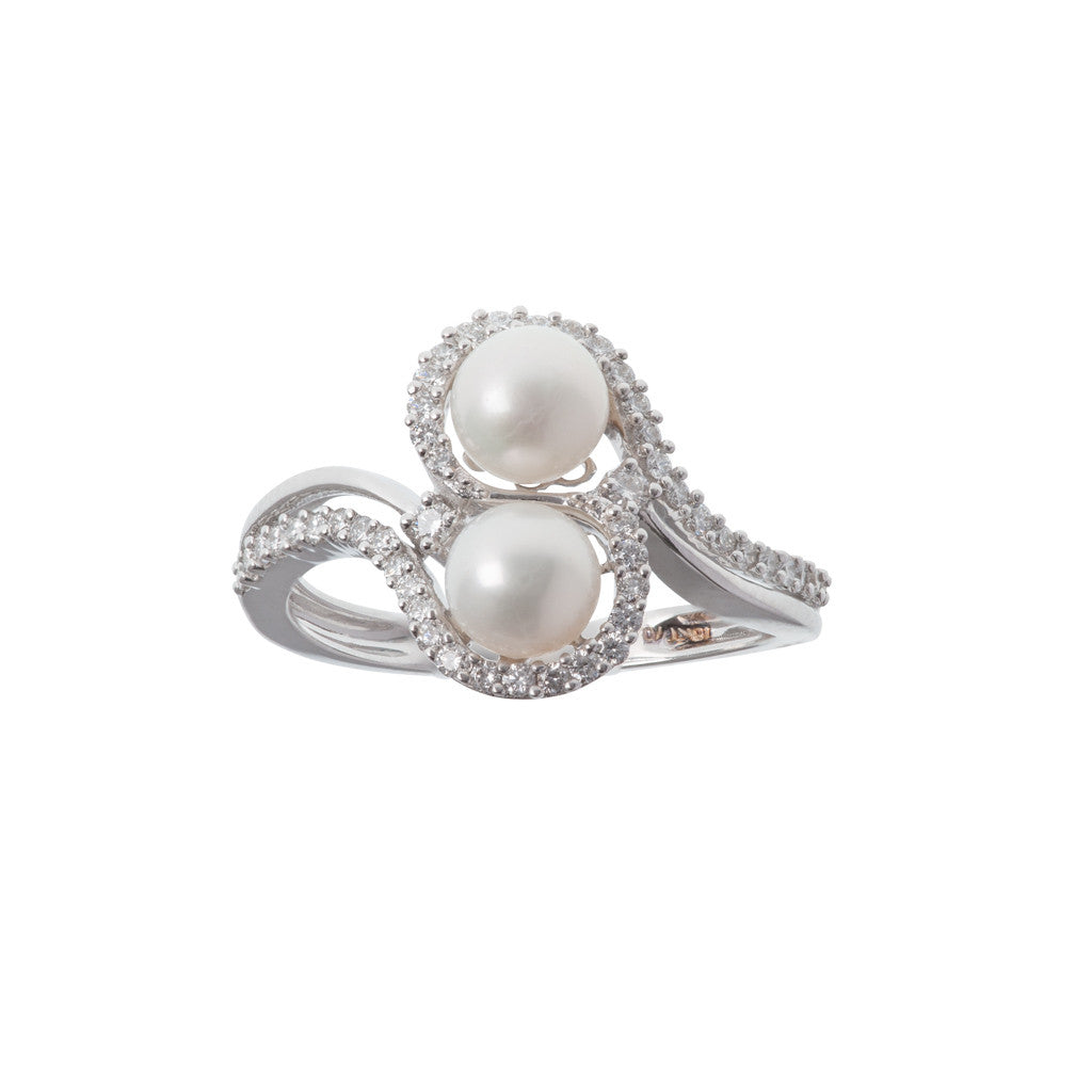 Pearly Duo Diamond Ring